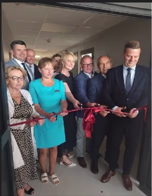 przecinanie wstęgi